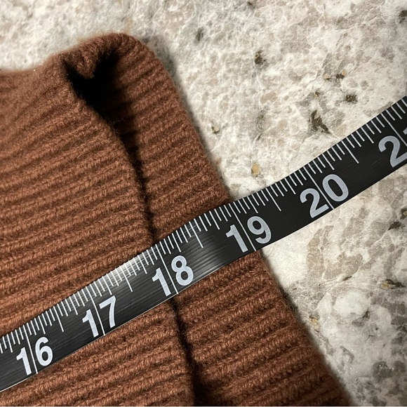 Aritzia Sunday Best Lottie Sweater Brown Wool Blend Crochet Squares Women’s 2XS - Picture 12 of 14